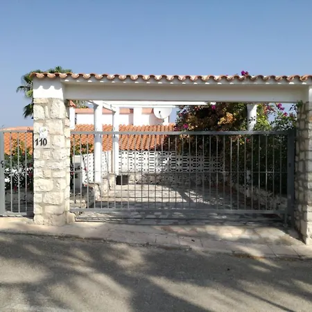 Holiday home Sant Pere